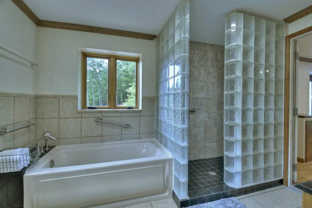 The Chariot - Creek Front With Hottub, Fire Pits, Billiards, Ev Charger - Sandalwood Stays Блу-Ридж Экстерьер фото